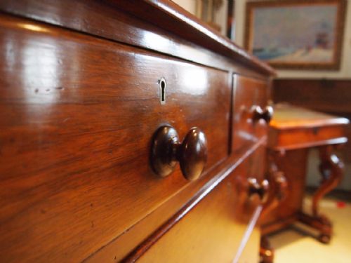fig 3. Chest of drawers Fine Victorian Mahogany T Wallis London c1890