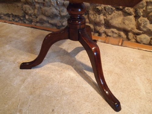 fig 2. Table side lamp wine Mahogany George III c1800