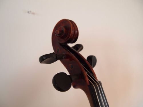 fig 2. Violin Victorian Scottish by Frank Devoney dated 1896