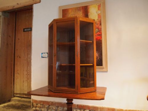 Cabinet Corner Display Arts and Crafts Cotswold School Oak C1920