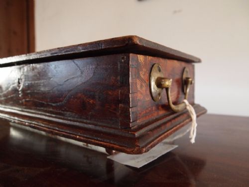 fig 2. Till a rare Elm George IV till or folk art rent box c1830