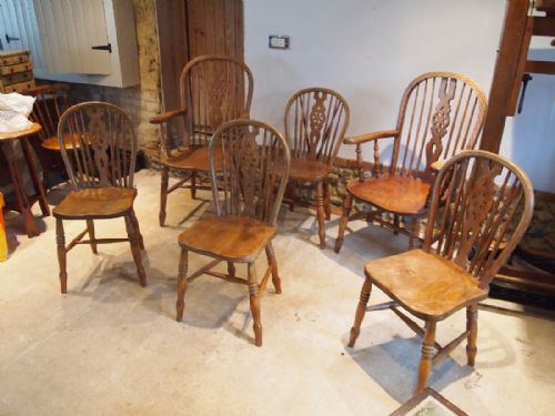 Chairs Set of 6 Victorian Windsor Wheelbacks Beech and Elm C1880