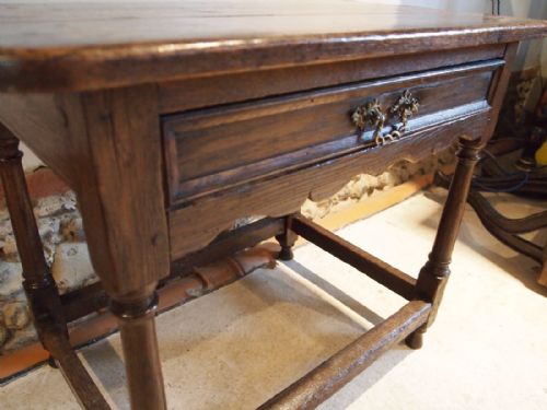 fig 3. Table lamp side console hall Queen Anne Oak c1700