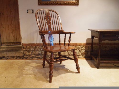 Chair Fine Yew and Elm Victorian Broad Arm Windsor Nottingham C1870