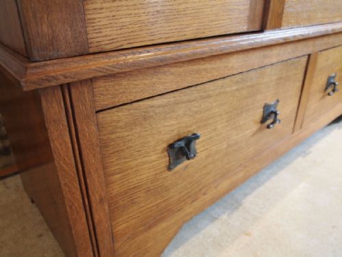 fig 1. Wardrobe Arts and Crafts fine quality Oak c1900