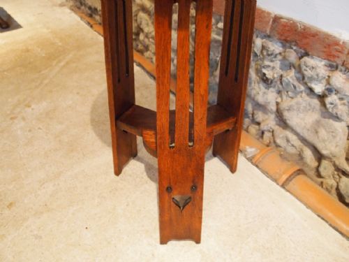 fig 1. Table Arts and Crafts Oak hall lamp side table c1900