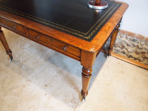 fig 1. Desk Victorian Oak small partners desk c1870