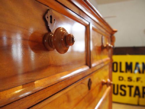 fig 3. Chest of drawers Holland and sons fine quality Satinwood c1850