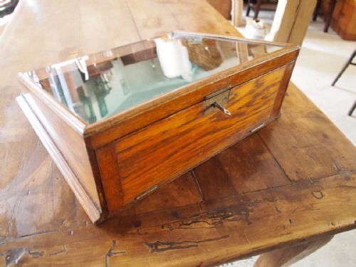 fig 3. Cabinet display shop haberdashery Koh I Noor pencils c1910