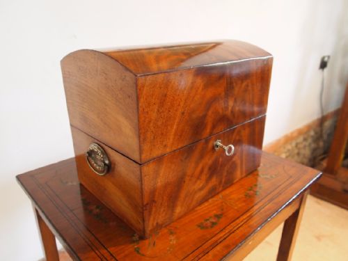 fig 1. Box decanter chest George Flame Mahogany c1800