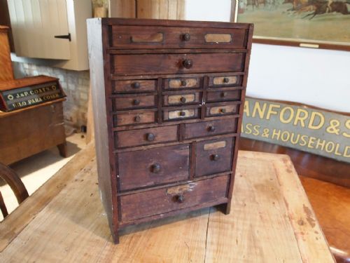Chest of Drawers Collectors Chest C1910