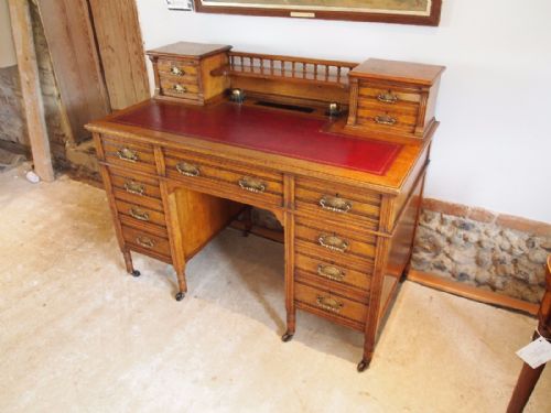 Desk Fine Arts and Crafts Oak Maple and Co C1880