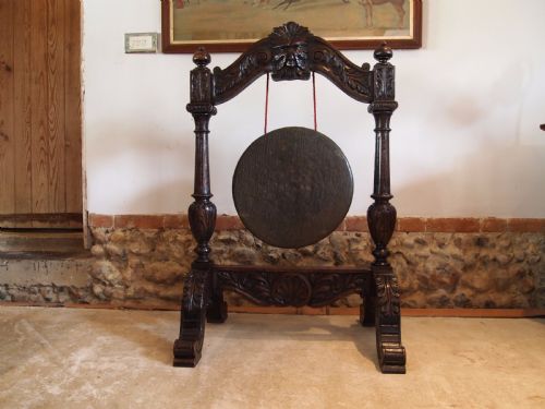 fig 2. Gong Victorian Carved Oak dinner Gong c1880