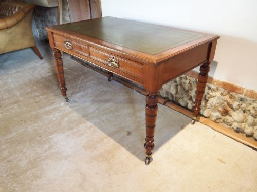 Desk Fine Victorian Walnut C1880