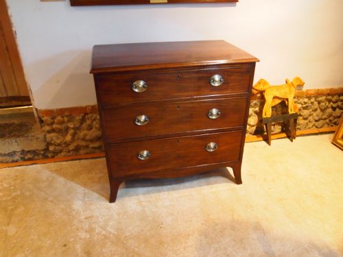 fig 1. Chest of drawers George III Mahogany small size c1800