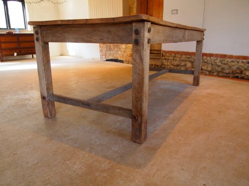 fig 2. Table refectory farmhouse dining table George III c1820