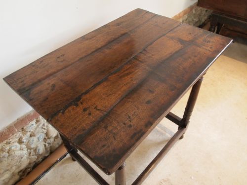 fig 1. Table Queen Anne Oak side hall lamp c1700