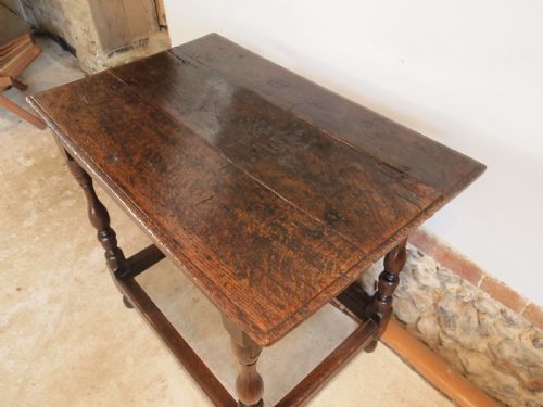 fig 3. Table Charles II Oak side hall lamp c1680
