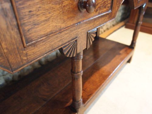 fig 2. Dresser Welsh Oak pot board South Wales George III c1800 