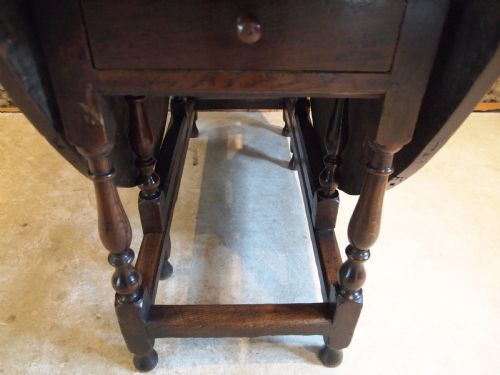 fig 2. Table Queen Anne Oak gate leg dining table c1700