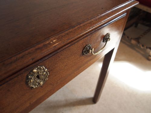 fig 2. Table hall lamp side console George III Mahogany c1800