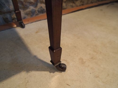 fig 3. Desk fine quality Edwardian Mahogany inlaid c1900
