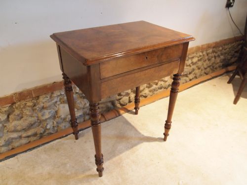 Table Hall Lamp Side Console Burr Walnut C1840