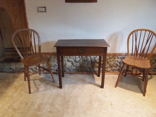 fig 2. Table lamp hall console George II Oak c1750