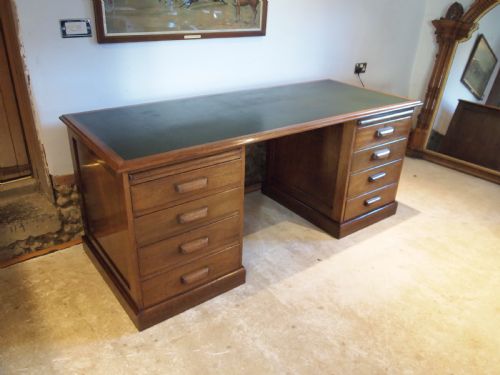 Desk Fine Quality Art Deco Mahogany C1920