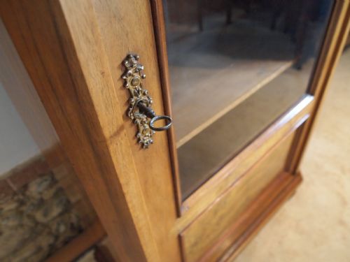 fig 1. Cabinet display bookcase fine figured Walnut c1860