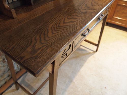 fig 2. Outstanding Arts and Crafts Ash dressing table Shapland and Petter c1900
