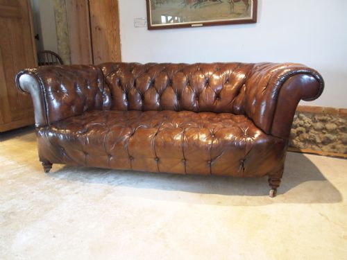 fig 2. Sofa settee Stunning Victorian leather Chesterfield c1870