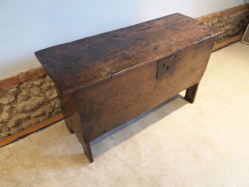 Coffer Chest Trunk Traditional Six Plank Elm Queen Anne C1700