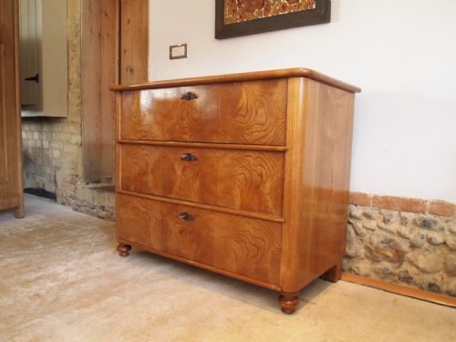 Chest of Drawers French Victorian Period Figured Elm Stunning C1880