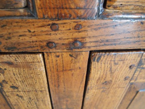 fig 3. Dresser Welsh Elm George I c1720