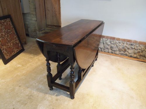 fig 2. Table Queen Anne Oak gate leg dining table c1700