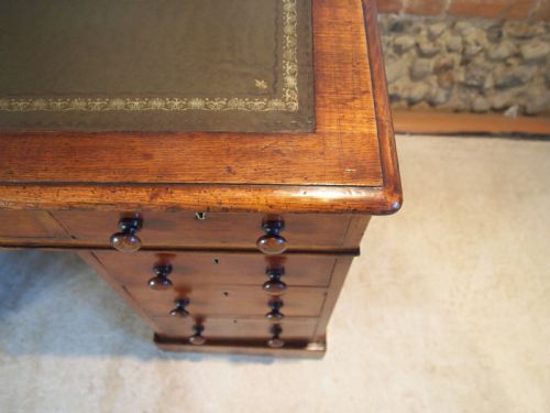 fig 2. Desk Victorian Oak 3 part pedestal c1880