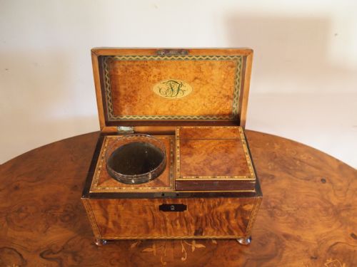 Tea Caddy Very Fine and Rare Burr Elm Original Bowl George IV C1825