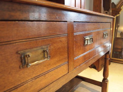 fig 2. Dresser Fine Arts and Crafts Oak Wolfe and Hollander c1910