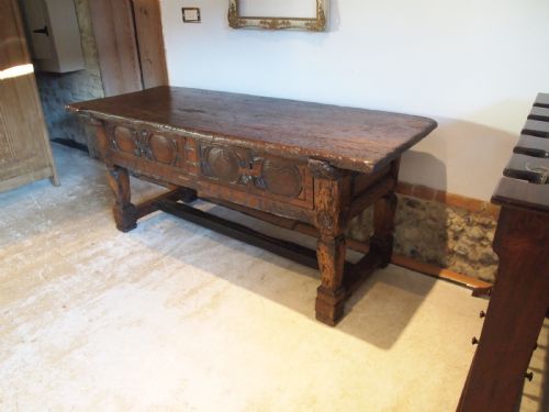 Table Spanish Oak and Chestnut Dresser 17th Century C1650