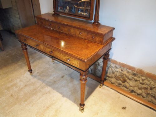 fig 2. Dressing table Marsh and Jones Burr Walnut attri to Charles Bevan c1865