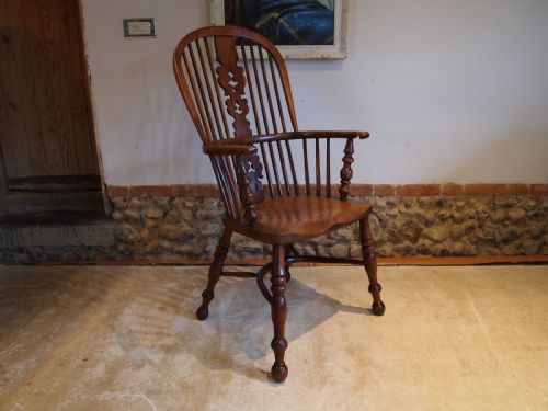 Chair Victorian Elm and Yew Windsor Armchair C1840