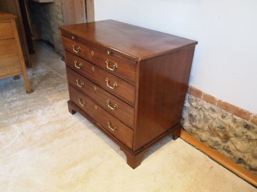 Chest of Drawers Small George III Mahogany Bachelors Chest 33' Wide C1790