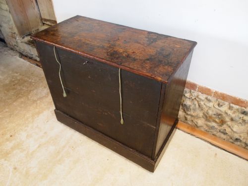 fig 2. Chest of drawers rare Georgian engineers or carpenters chest c1790