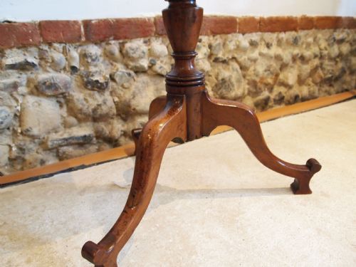 fig 3. Table very rare Sold Yew and Burr Yew George III hall lamp side c1770
