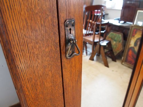 fig 3. Wardrobe Arts and Crafts Victorian Oak fine quality c1890