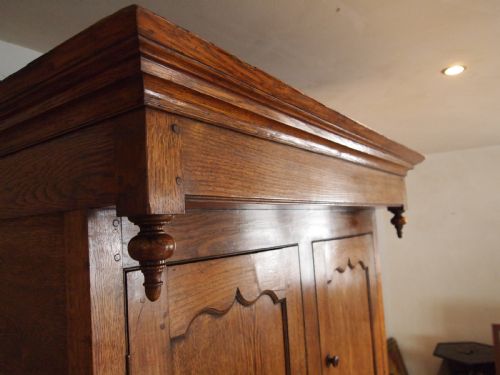 fig 2. Cupboard dresser stunning Welsh Oak Cwpwrdd Deuddarn c1800