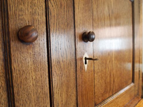fig 3. Cupboard dresser stunning Welsh Oak Cwpwrdd Deuddarn c1800
