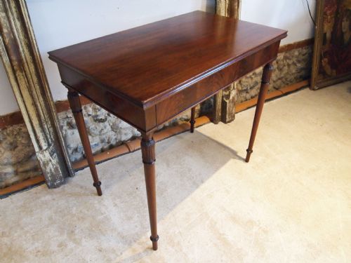 Table Fine Quality Elegant Victorian Mahogany Hall Lamp Side C1890