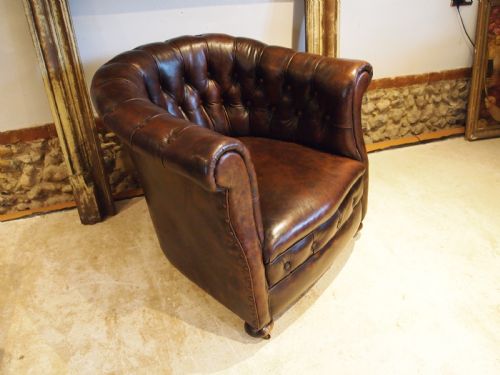fig 2. Chair Edwardian Chesterfield leather club armchair c1910